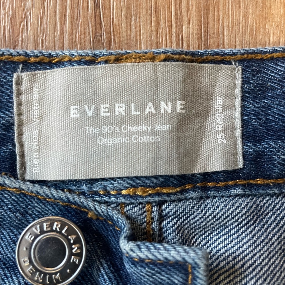 Everlane The 90’s Cheeky Jeans - Picture 9 of 9